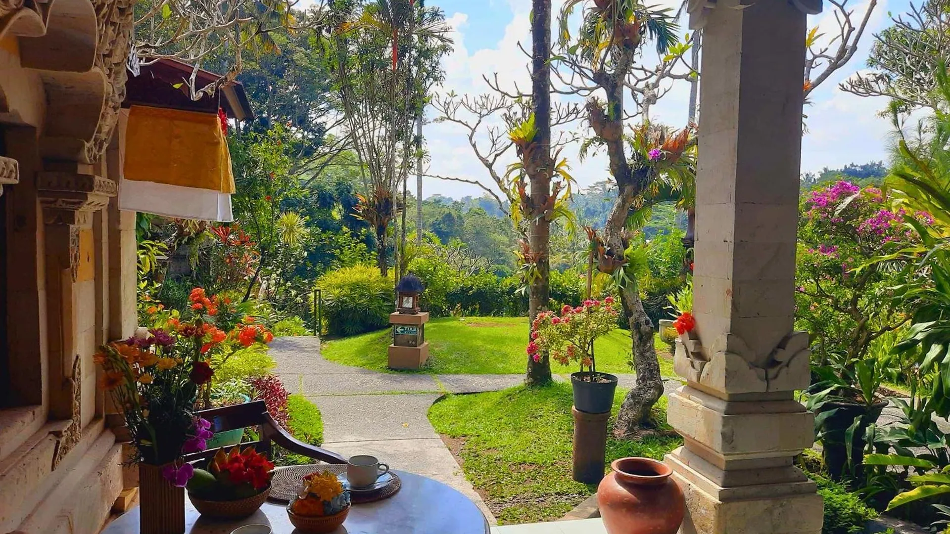 Apartment Ritika 1 Bedroom Deluxe Garden View Zn238 Ubud  Indonesia